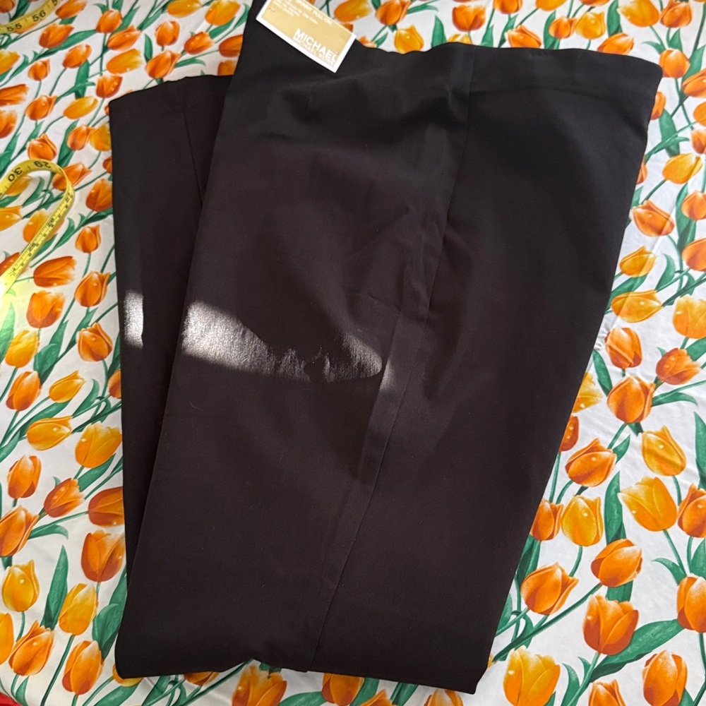 Michael Kors Super Skinny Pull-On Black Pants, Size XL, NWT, MAKE AN OFFER!!!